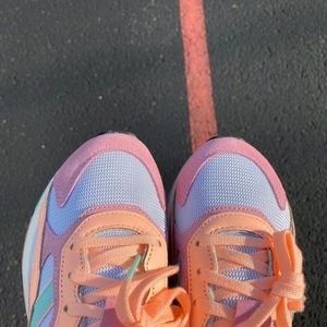 Adidas tjec runner pastel Clearance